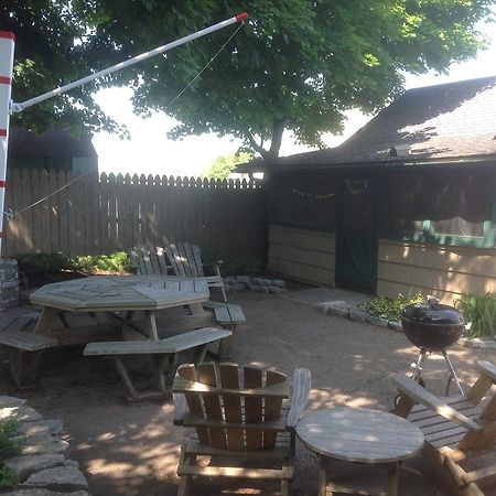 Wooden Boat Inn Clayton Zewnętrze zdjęcie